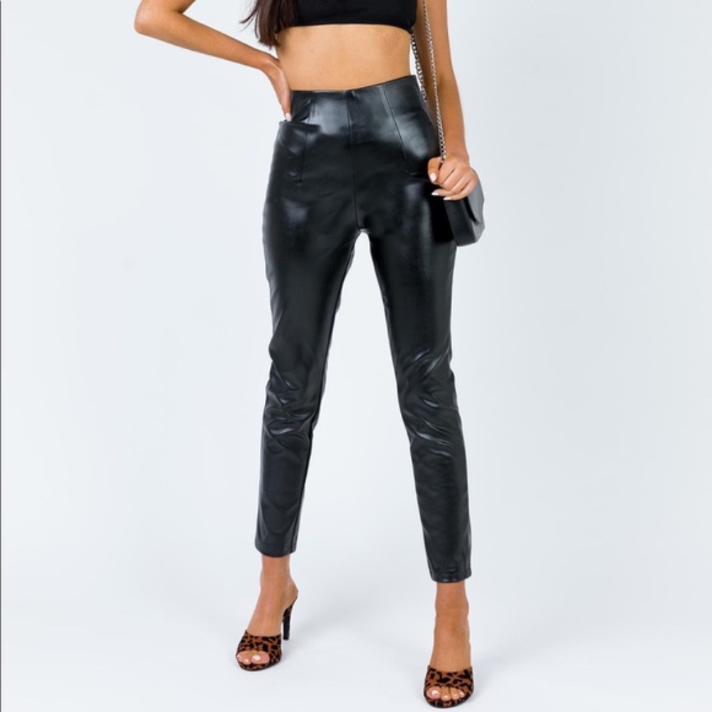 PRINCESS POLLY LYRA FAUX LEATHER PANTS SIZE 2